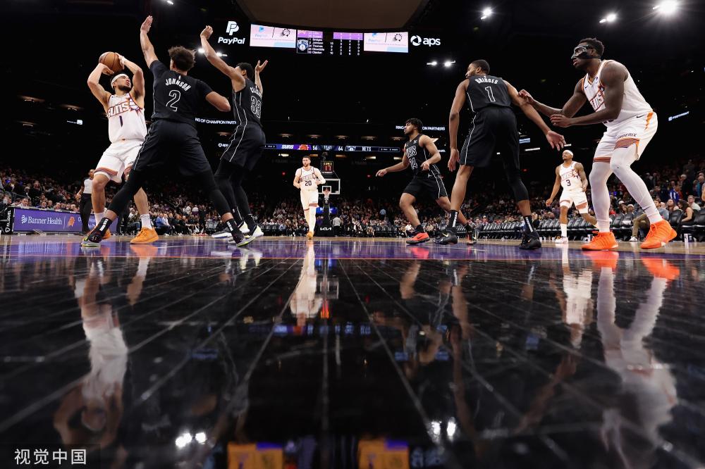 前锋或中场 前锋或中场