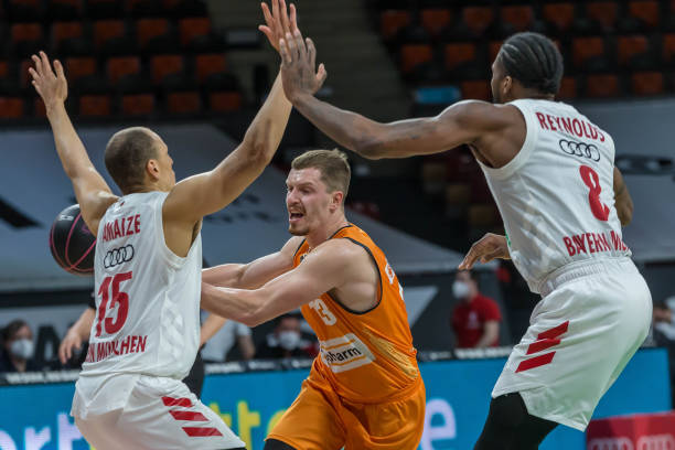 “英派斯杯”青岛市第六届运动会“康力源杯”青少年组高尔夫球比赛圆满落幕！