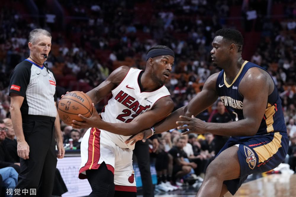 已经官宣！上海男篮成功注册全能小外援，上赛季曾单场轰37分9助.